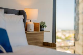 Extra-Large 2Bed 2Bath Apartment | FREE Parking - 4