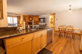 Riverfront Deer Park Retreat Near Loon - 3