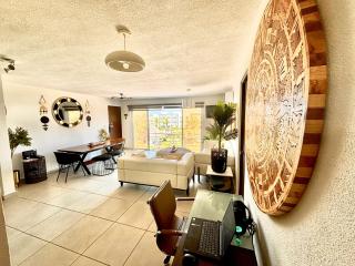 Departamento Boutique con Club de Playa y 7 Albercas Diferentes - 8