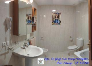 EN PLAYA SAN VICENTE DE LA BARQUERA - 1