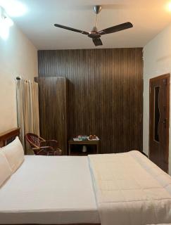 The Whistling Pine Woods - 9