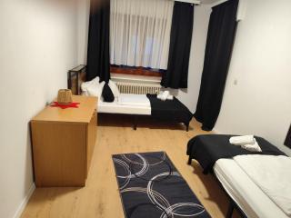 Haus - Baden-Baden - 8x Zimmer - 3