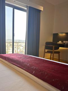 Nomora Luxury Studio Apartment - Bahria Enclave, Islamabad - 8