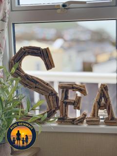 Preselli 5- Quay West Holiday Park, New Quay - 1