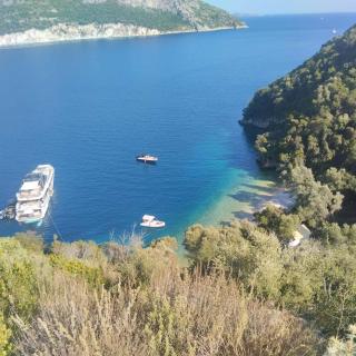 sea whisper villa 1 step from the beach - 0