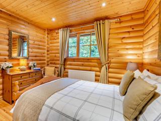 3 Bed in Dunsyre oc-lk15m - 2