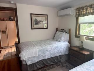 Lake Waukewan Camp in Meredith - 2