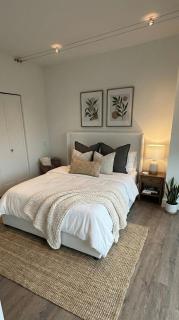 Ultra-Luxe 2BR on Doheny Newly Renovated - 2