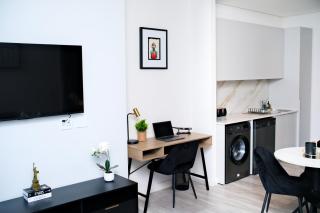 The Capital Trilogy Menlyn Maine 1 Bedroom - 3