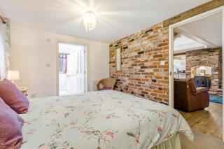 3 Bed in Stratton Strawless oc-w34832 - 3