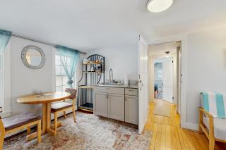 The Hilltop - West Wing - 5