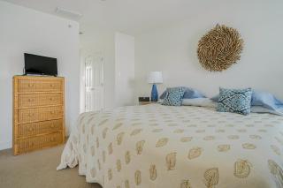 The Villages of Five Points - 17299 N Village Main Blvd - 5