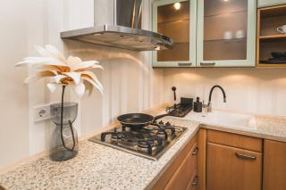 Families & Groups | 4 Bedrooms | 7 Guests - 1