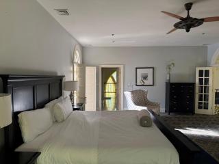 Belfry Inn and Bistro - 7