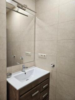 Nacho Apartments - 3