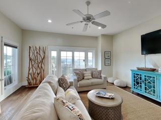 Eastern Lake Village #E - Just 4 Fun - 0