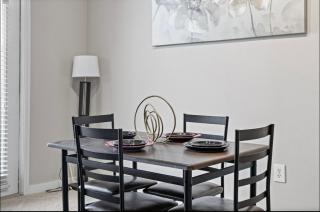 Luxury 2BR Apt by Grandscape - 6