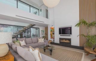 Best location for 5 Bedrooms with pool - 8