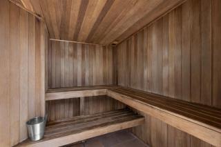 Inviting Brisbane Family 2BR | CBD | Pool & Gym - 6