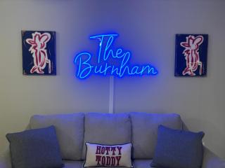 The Burnham - 0