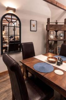 One bedroom converted barn - entire property - 1