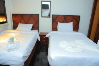 THIE KINGS - Downtown Cairo - 2