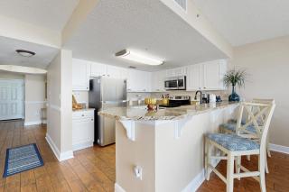 Third floor oceanfront condo with ocean view pool access and central AC - 2