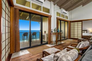 Makahuena oceanfront 2BR Condo w AC - 0