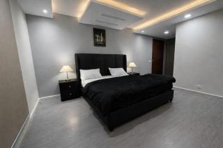 CityScape Apartment - 2