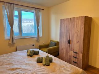 Spacious 3 Bedroom Apartment - Laveli - 1