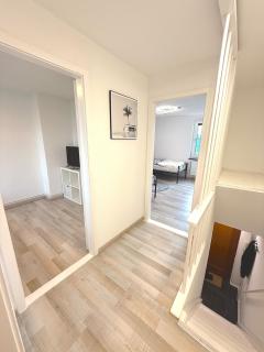 R&S-Homes-2025-Kitchen,Balcony,TV - Braunschweig - 1