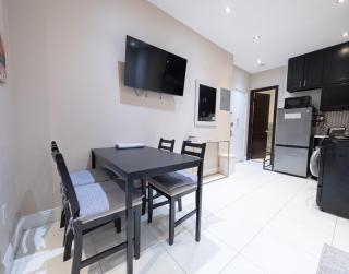 Comfy 2 bedroom apartment on Central Park West - 3