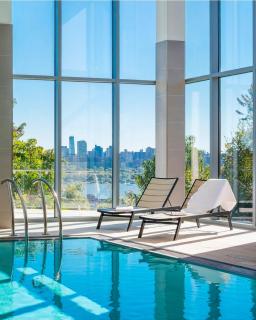 Gorgeous View 1 BR 1 Bth 15 Min from NYC - Metlife - 0