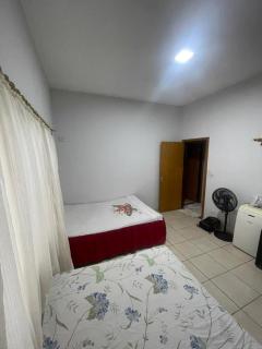 Quarto bem localizado 02 - 0