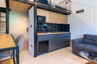 Pink bird apartments - 3