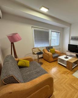 Cozy Apartment in Debar Maalo - 0