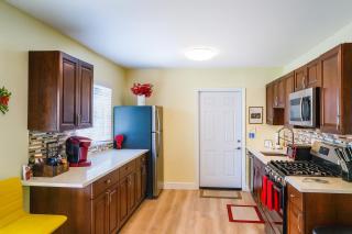 Family, Couples Retreat near Airport, Cruise Port & Beaches - 7