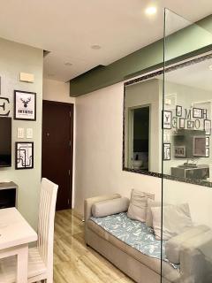 Cozy Escape at McKinley near Venice Grand Canal Mall - 2