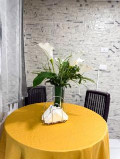 Central Stay SV Apt Walk to Historic Center - 1