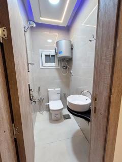 Comfy 3 Bedrooms Apartment in Cairo Sheraton Airport - 9