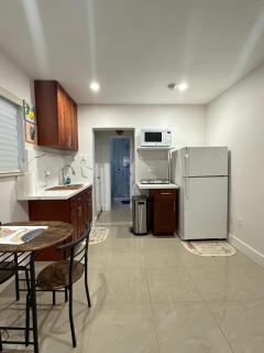 Miramar's Studio - 4