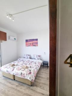 CityCenter Rooms Next to the Beach - 3