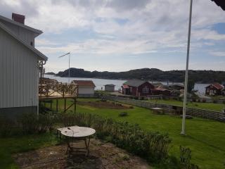 House by the sea, Hamburgsund, Bohuslän - 2