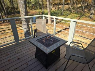 Stargaze Soak: Hot Tub Fire Pit by a Pond - 7