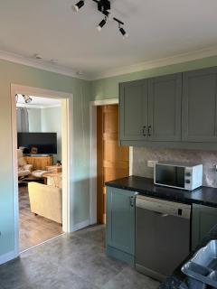 Jerry's lane 3 bed house - 2