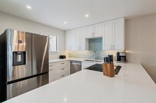 Gulf Breezes at Runaway Bay 147 - 7