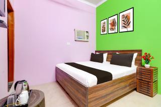 Radhika hotel - 3