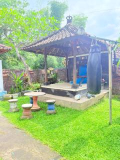 Luckylife Hostel Bali - 8