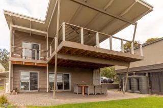 Executive House - Aruma - 5