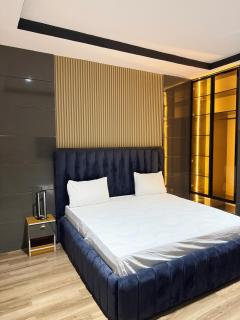 2 Bedroom Apartment in Lekki - 7